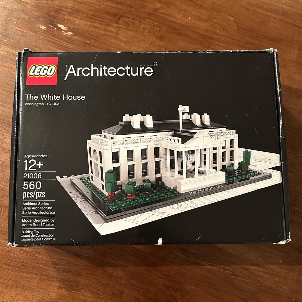 LEGO Architecture White House Model with Green Accents